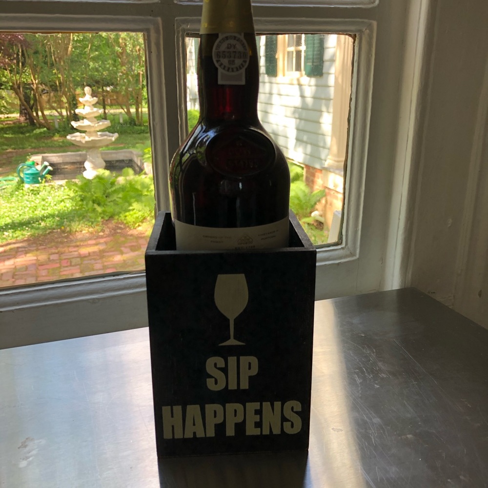 Sip happens wine holder 🍷